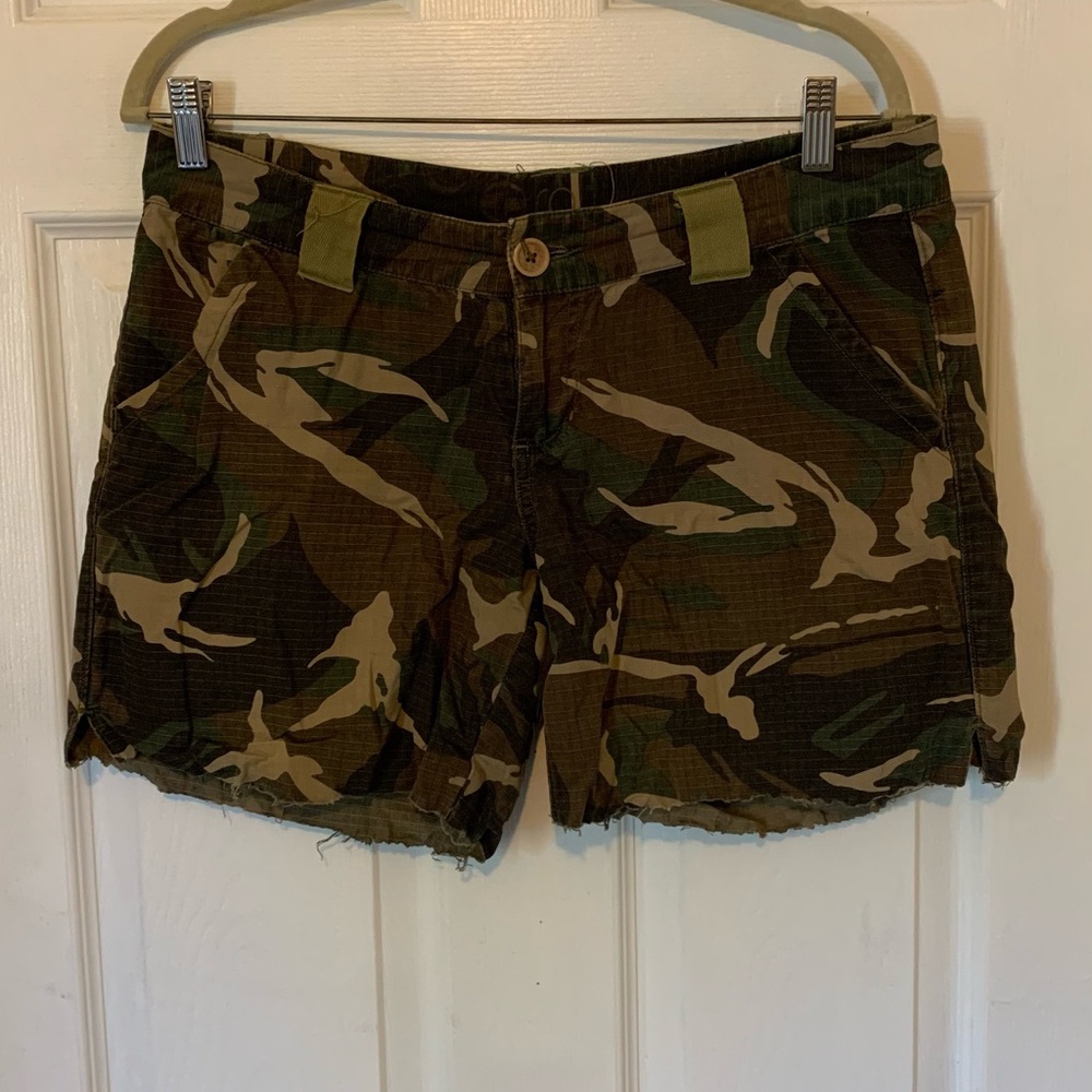 Split Camouflage Women's Cargo Shorts